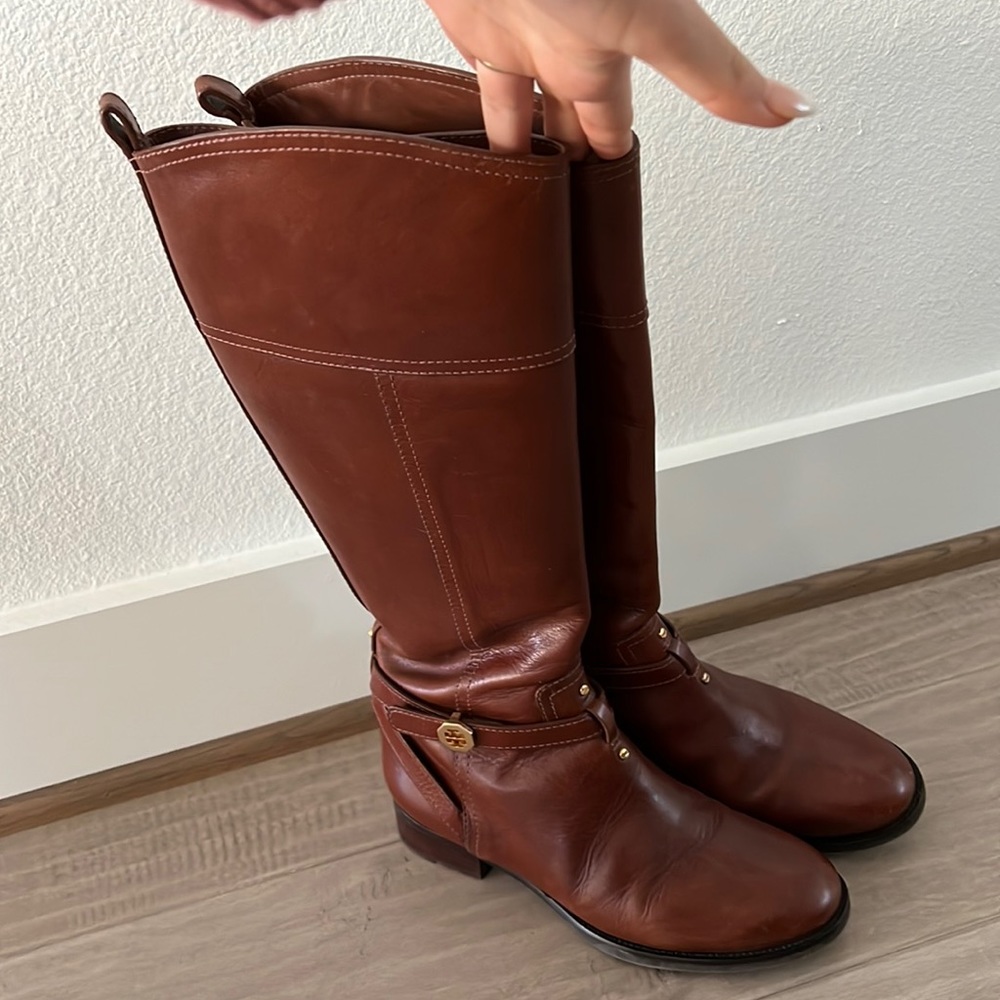 Tory Burch brown boots size 7